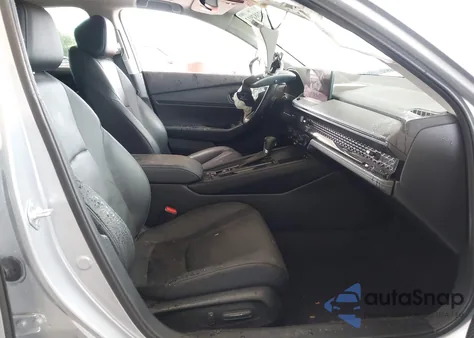 2023 Honda Accord Hybrid Touring/Touring z USA, uszkodzony, nr VIN 1HGCY2F87PA039060